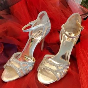 Bagley Mischka rhinestone pumps
